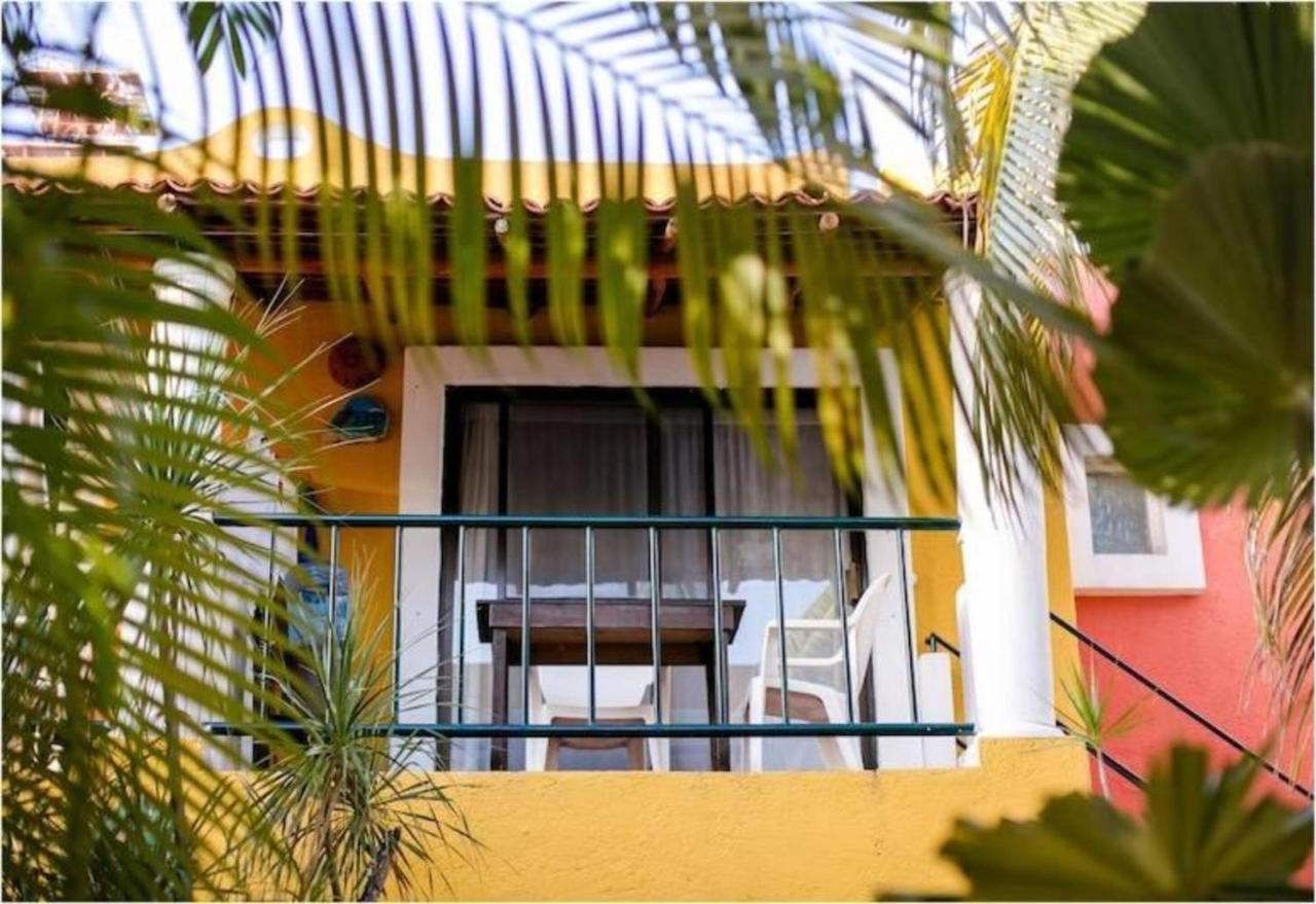 Hotel Acuario Playa Del Carmen Exterior photo