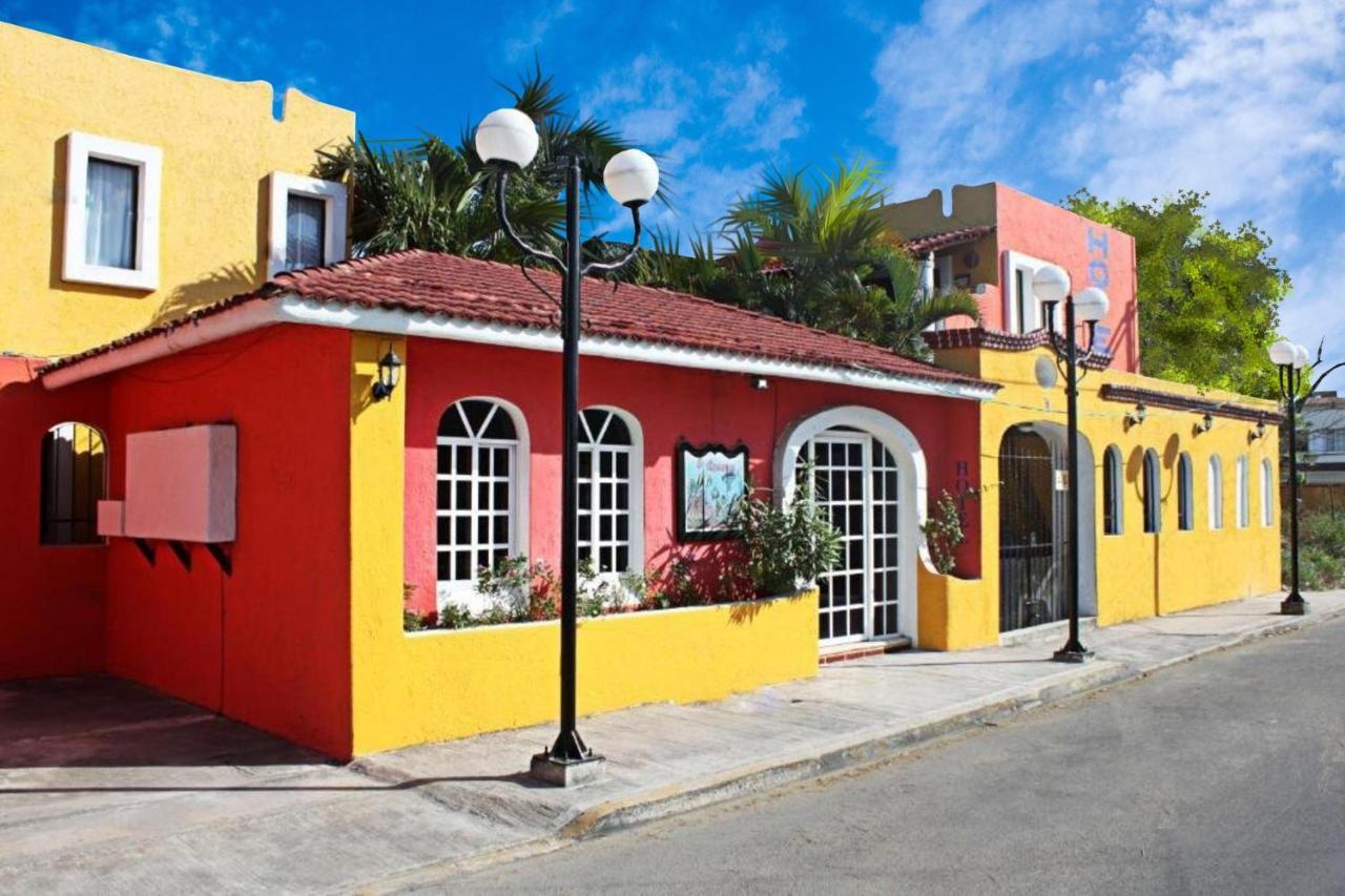 Hotel Acuario Playa Del Carmen Exterior photo