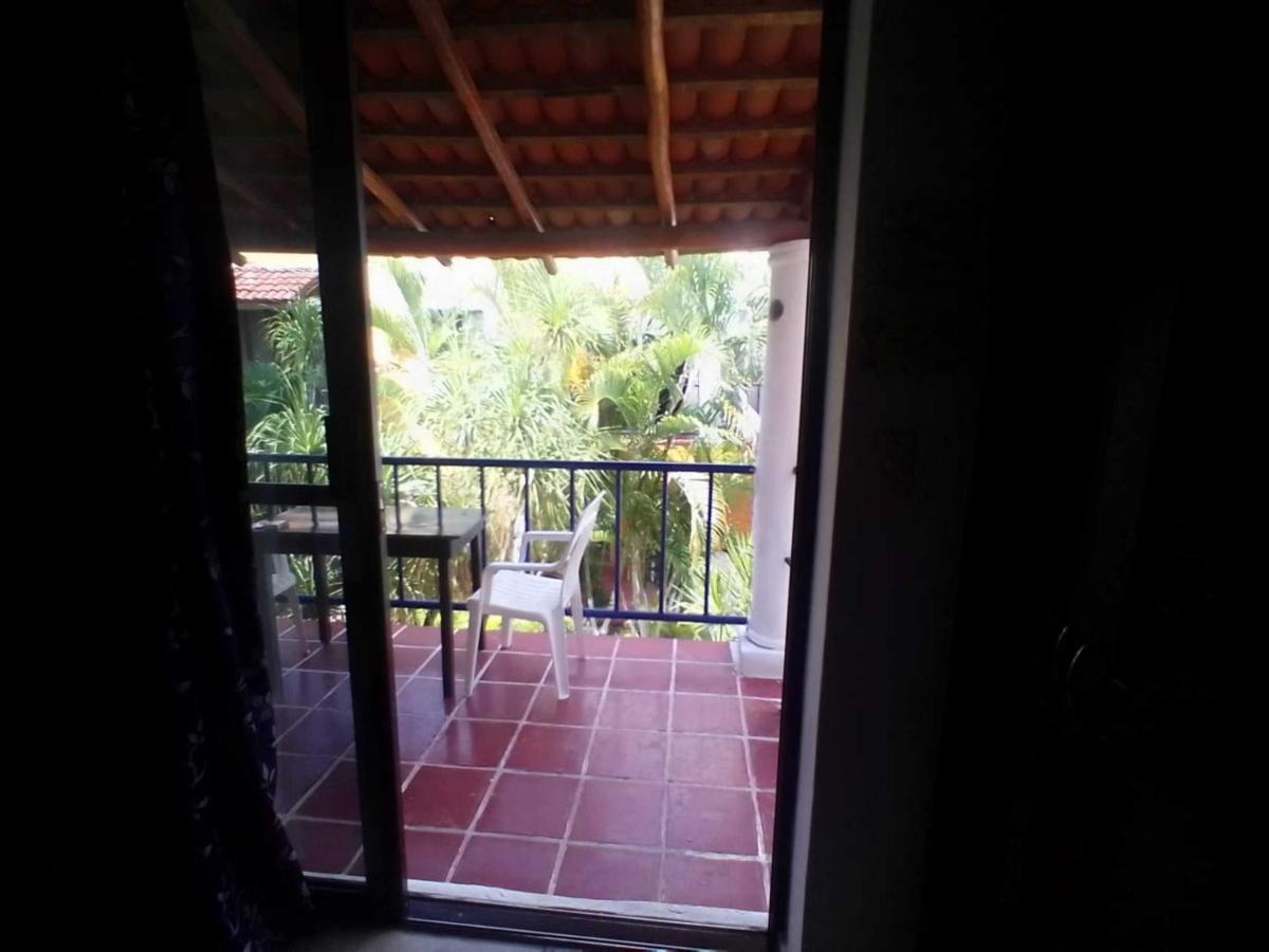 Hotel Acuario Playa Del Carmen Exterior photo